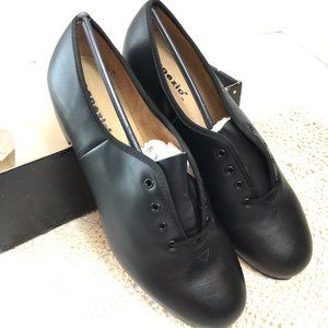 Capezio CG092 Premiere Character Oxford Shoe NWT NOS